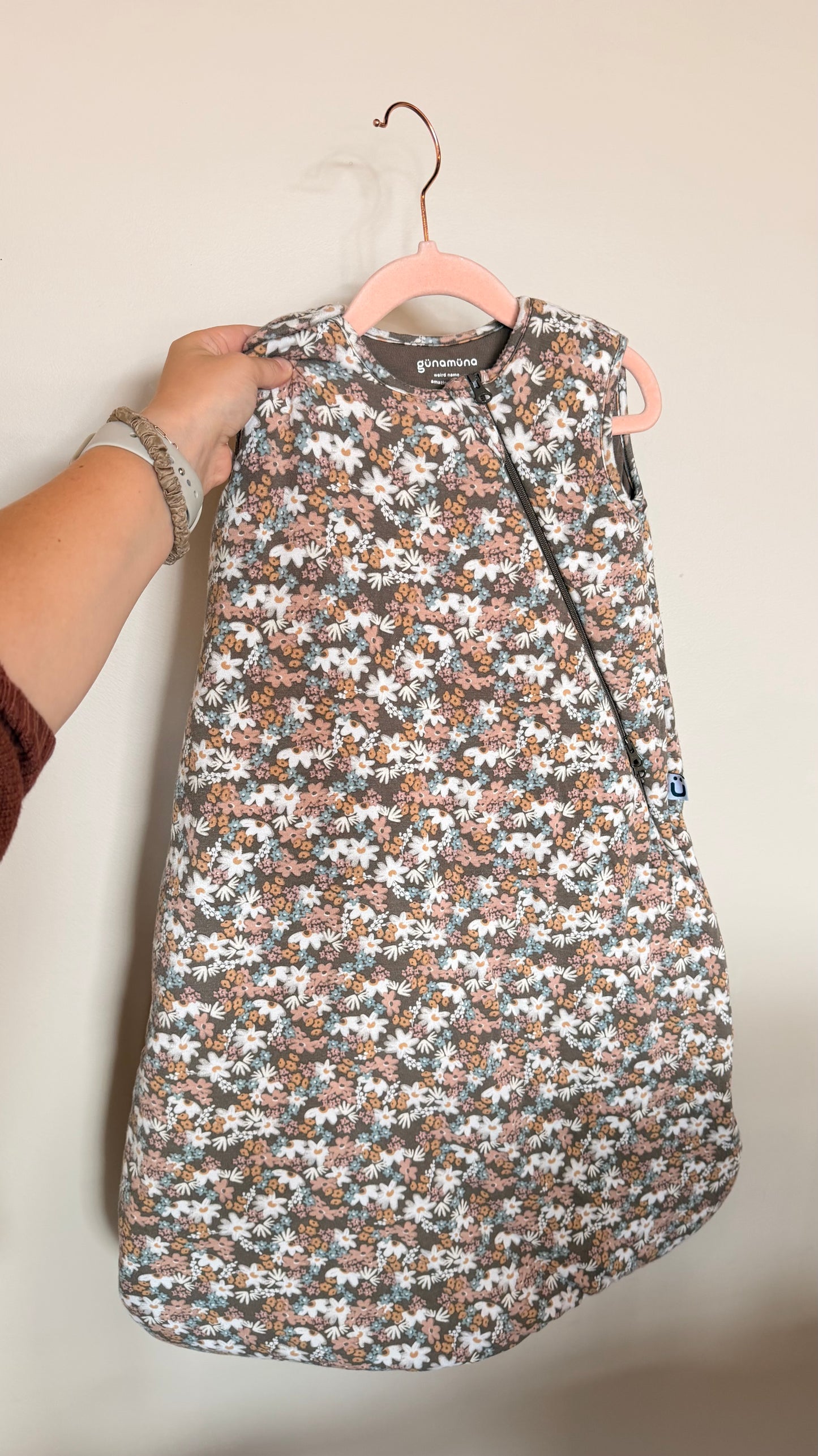 CM - Consignment - Gunamuna Floral 2.6TOG 3-9M Sleep Sack
