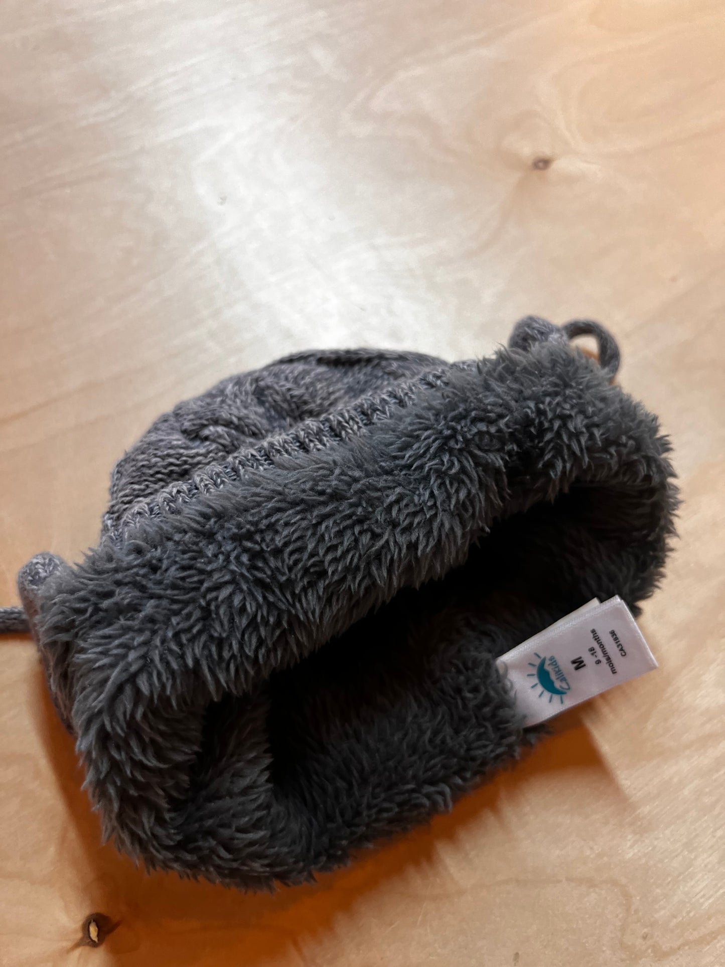 SP - Consignment - Calikids Toque - 9-18M
