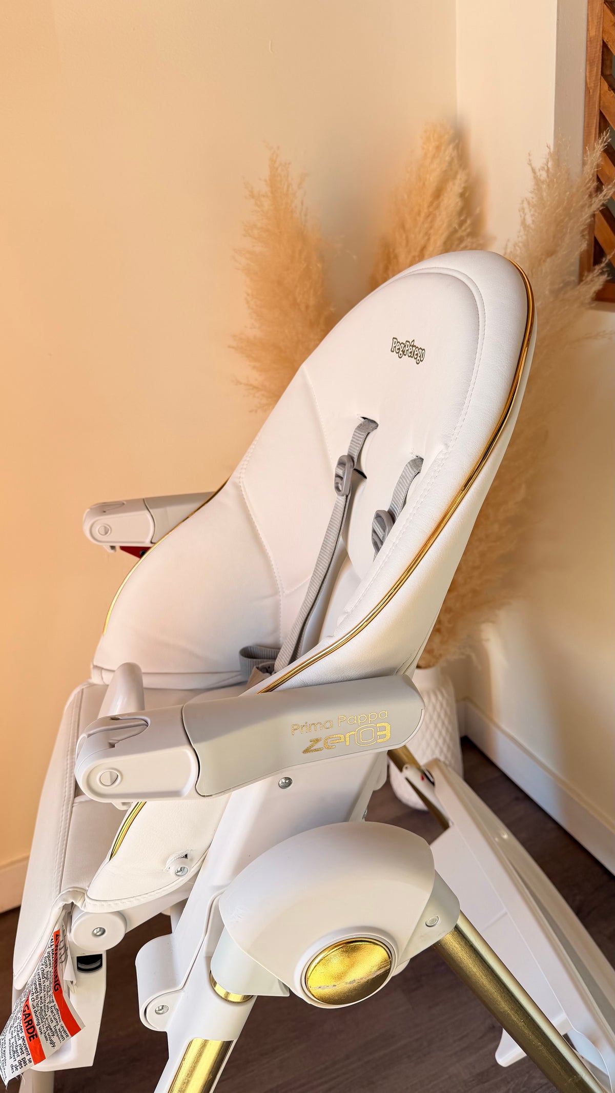 CC Consignment - EUC Prima Pappa Zero-3 High Chair (Hi-Tech)