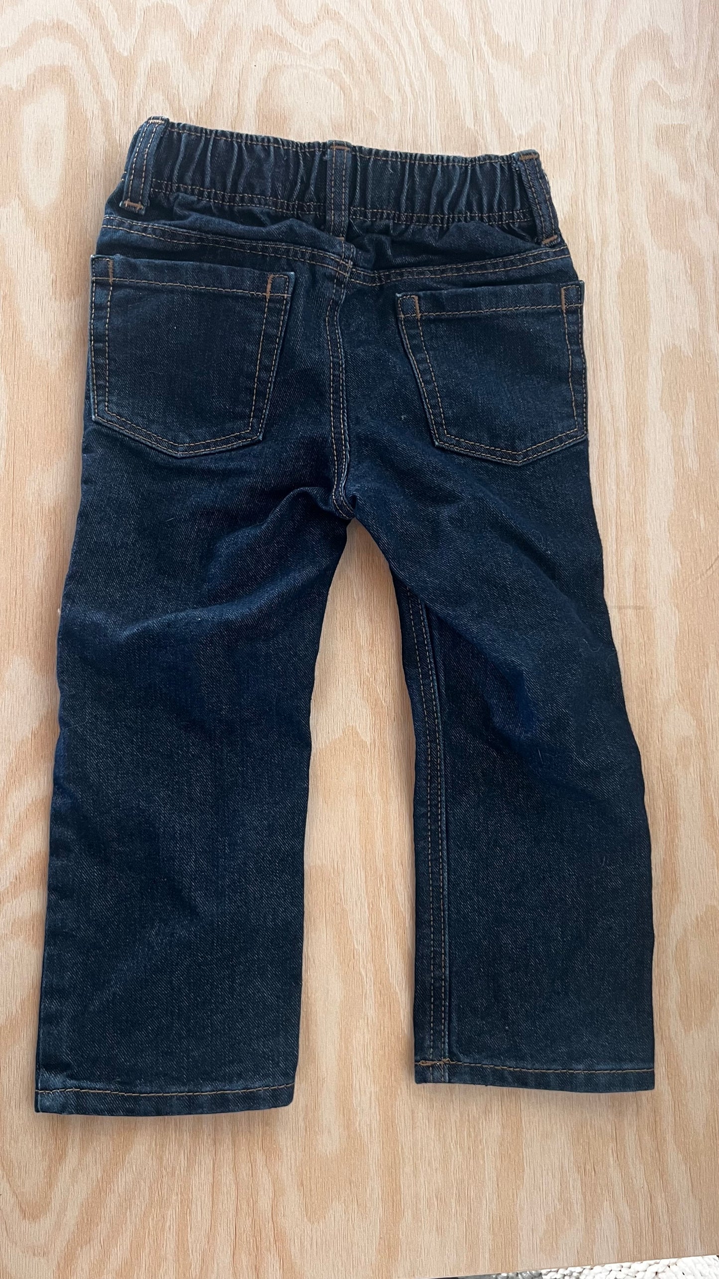 ME - Consignment - Old Navy Straight Jean 2T