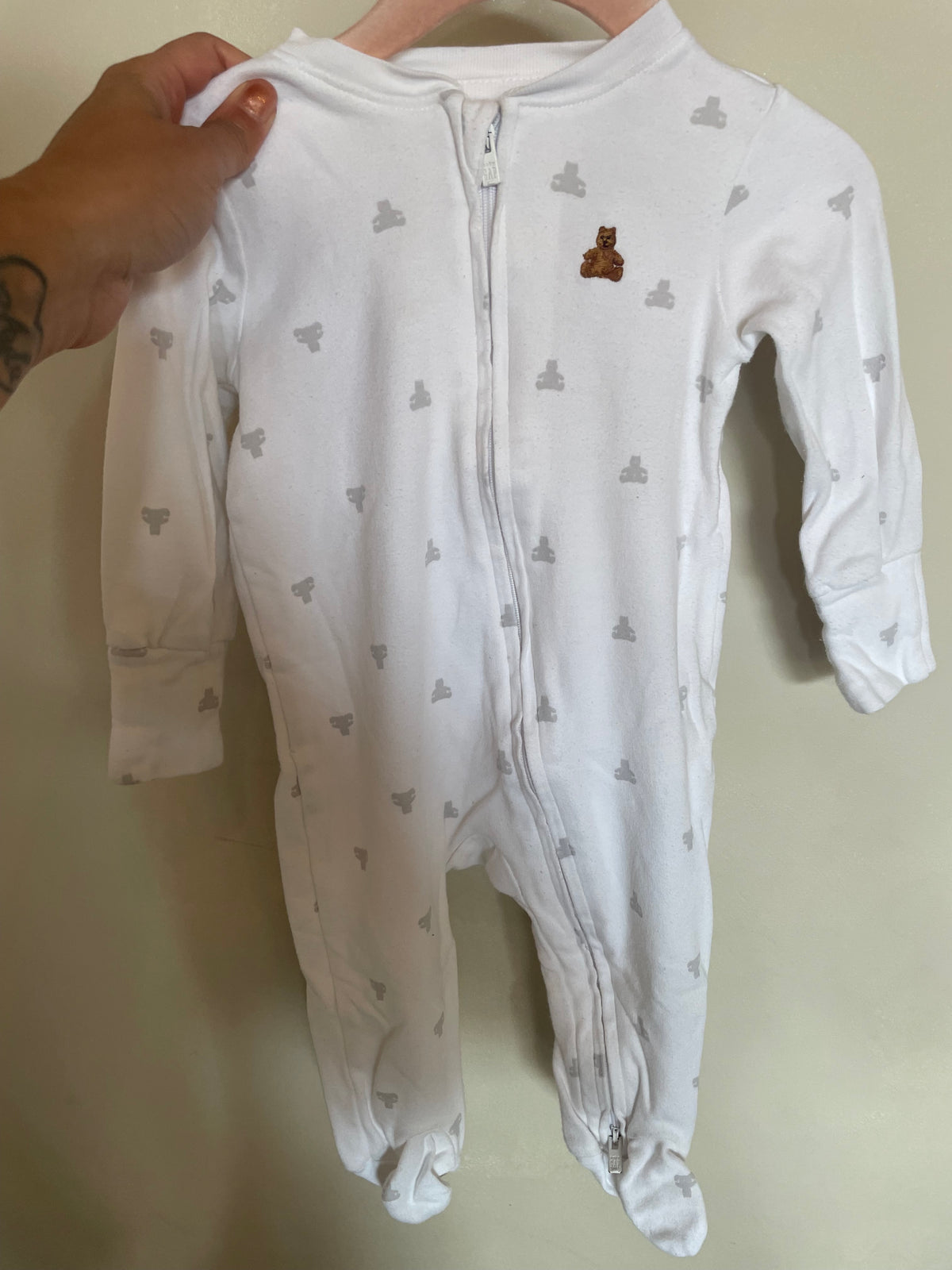 GR - Consignment - Baby Gap Teddy Sleeper - 3-6M