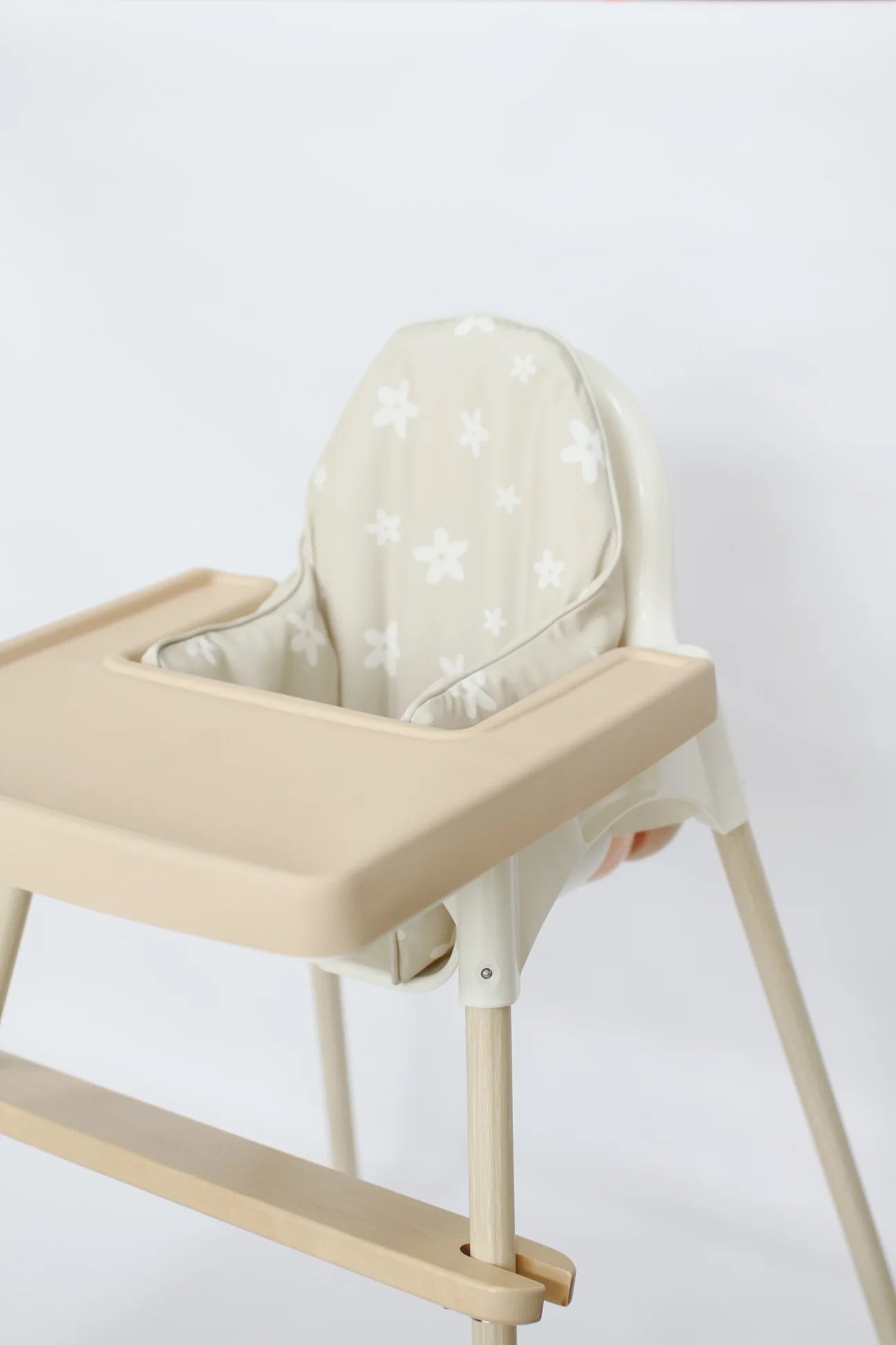 Hallington - Ikea Antilop Highchair Cushion Cover - Boho Daisy Floral