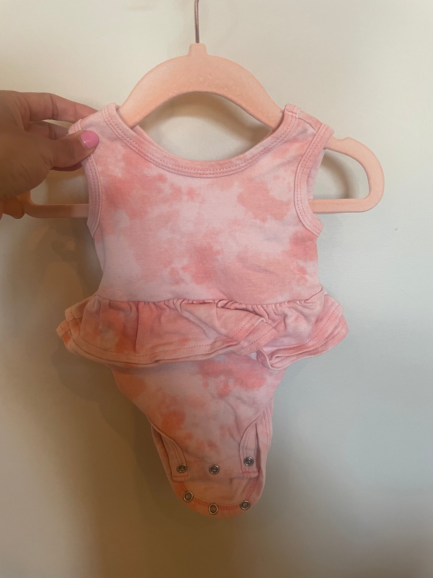 CC - Consignment - Carter pink tye dye - 3M