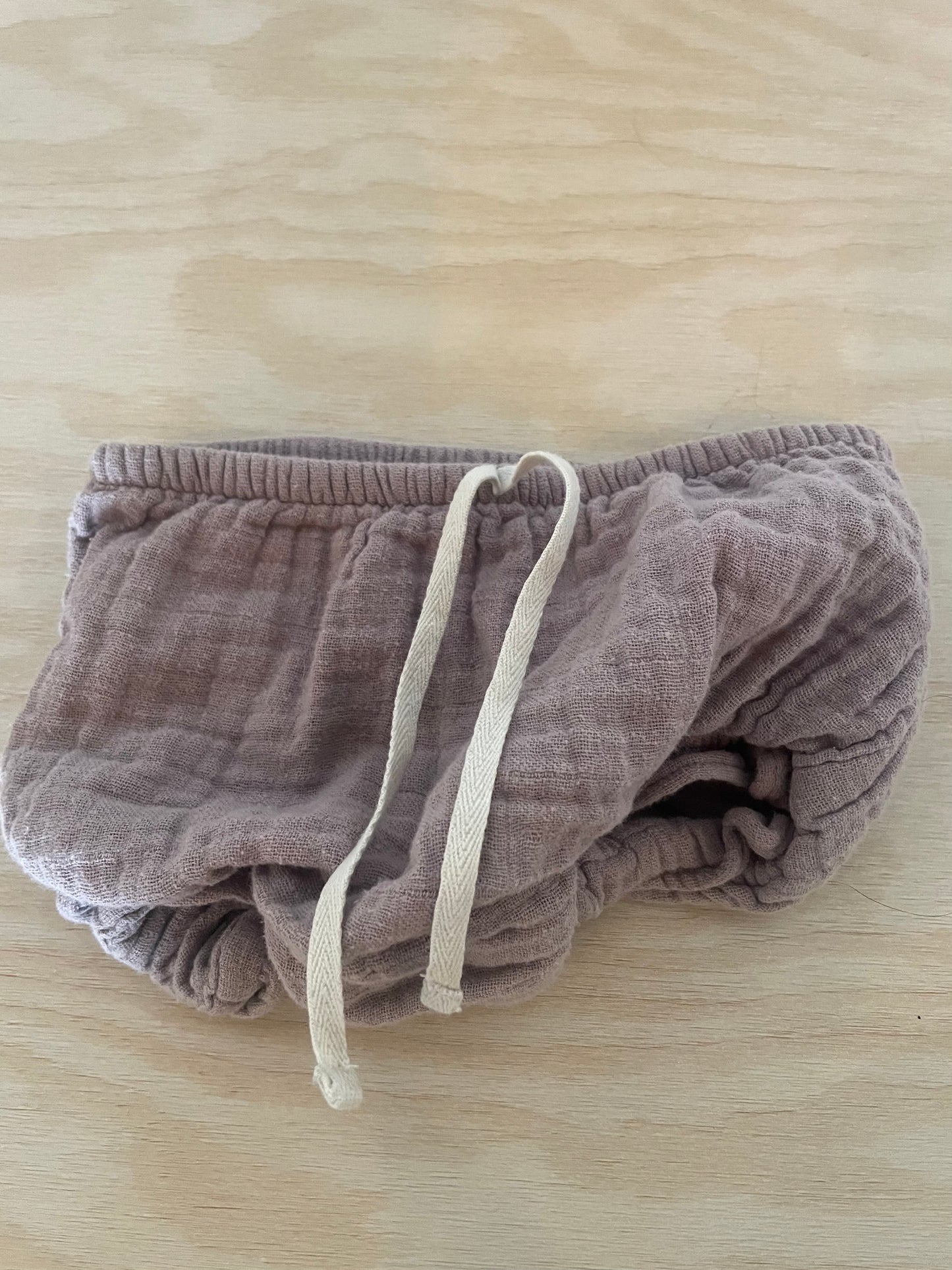 JE - Consignment - Jamie Kay Beige Bloomer - 1Y