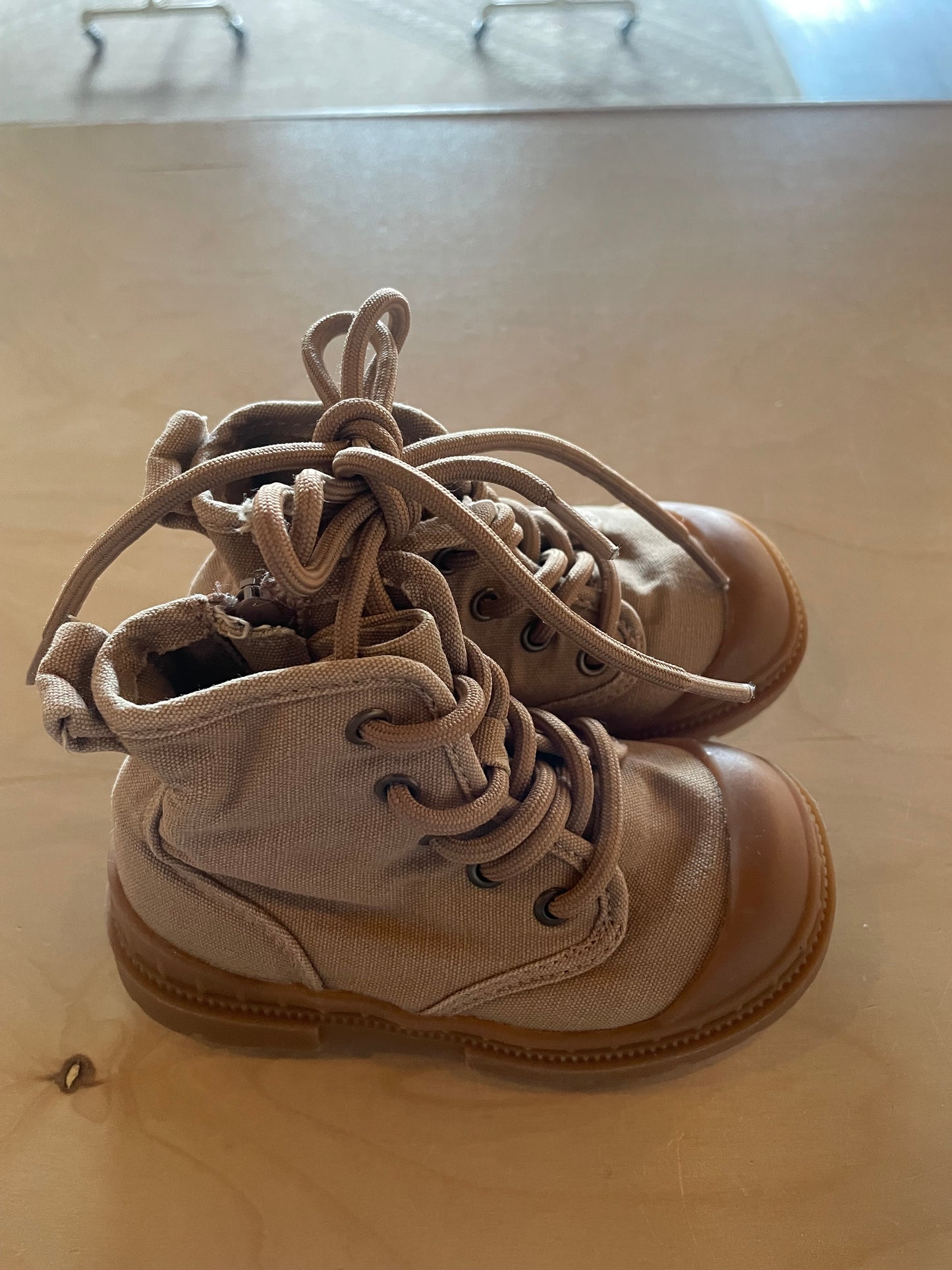 BM - Consignment - Zara Beige Boots - Toddler Size 5
