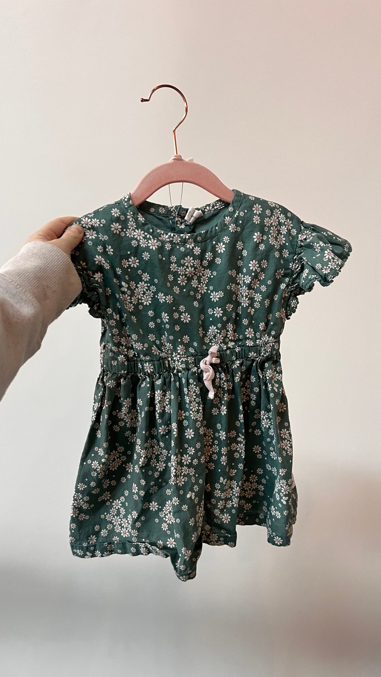 Trendy & Chic - Hux - 12-18m - Floral Dress