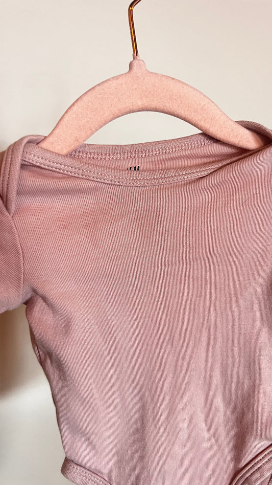 CM - Consignment - H&M Pink Bodysuit 1-2M