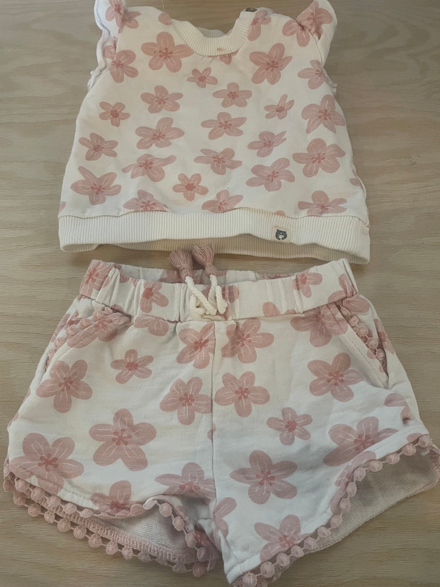 CC-Consignment-Rabbit bear floral summer set 6-9M