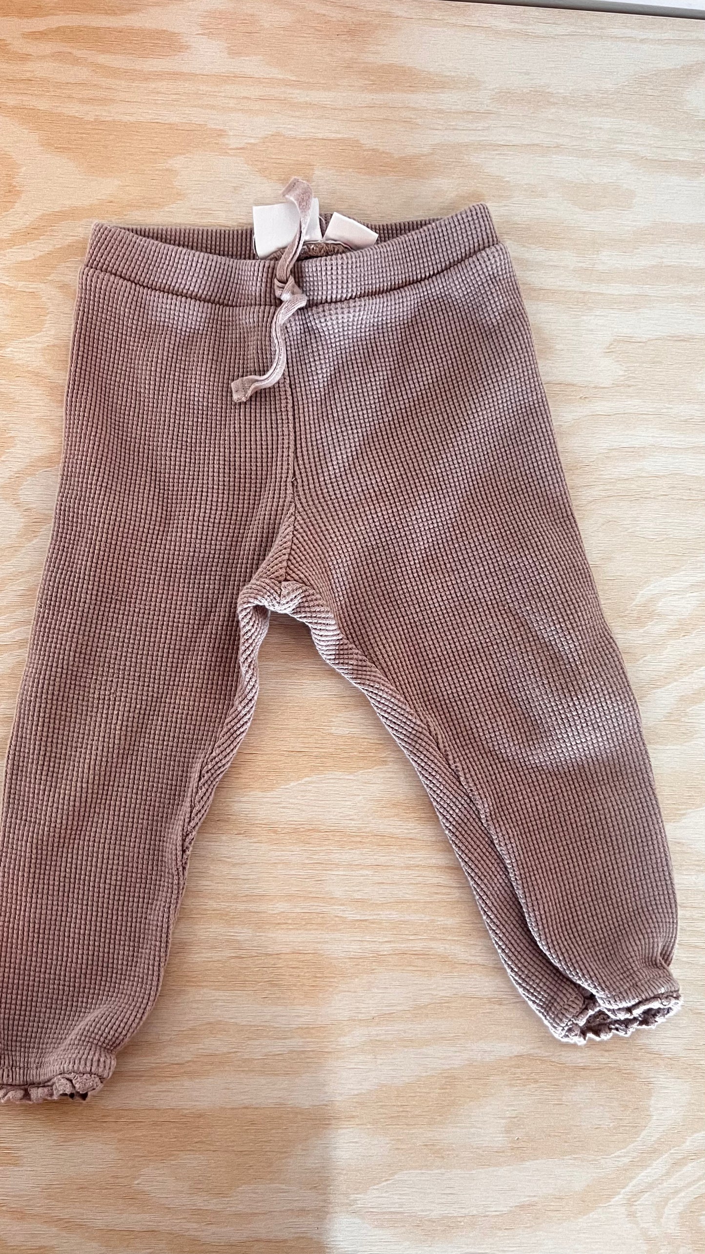KD - Consignment - Zara Beige Waffle Leggings 9-12M