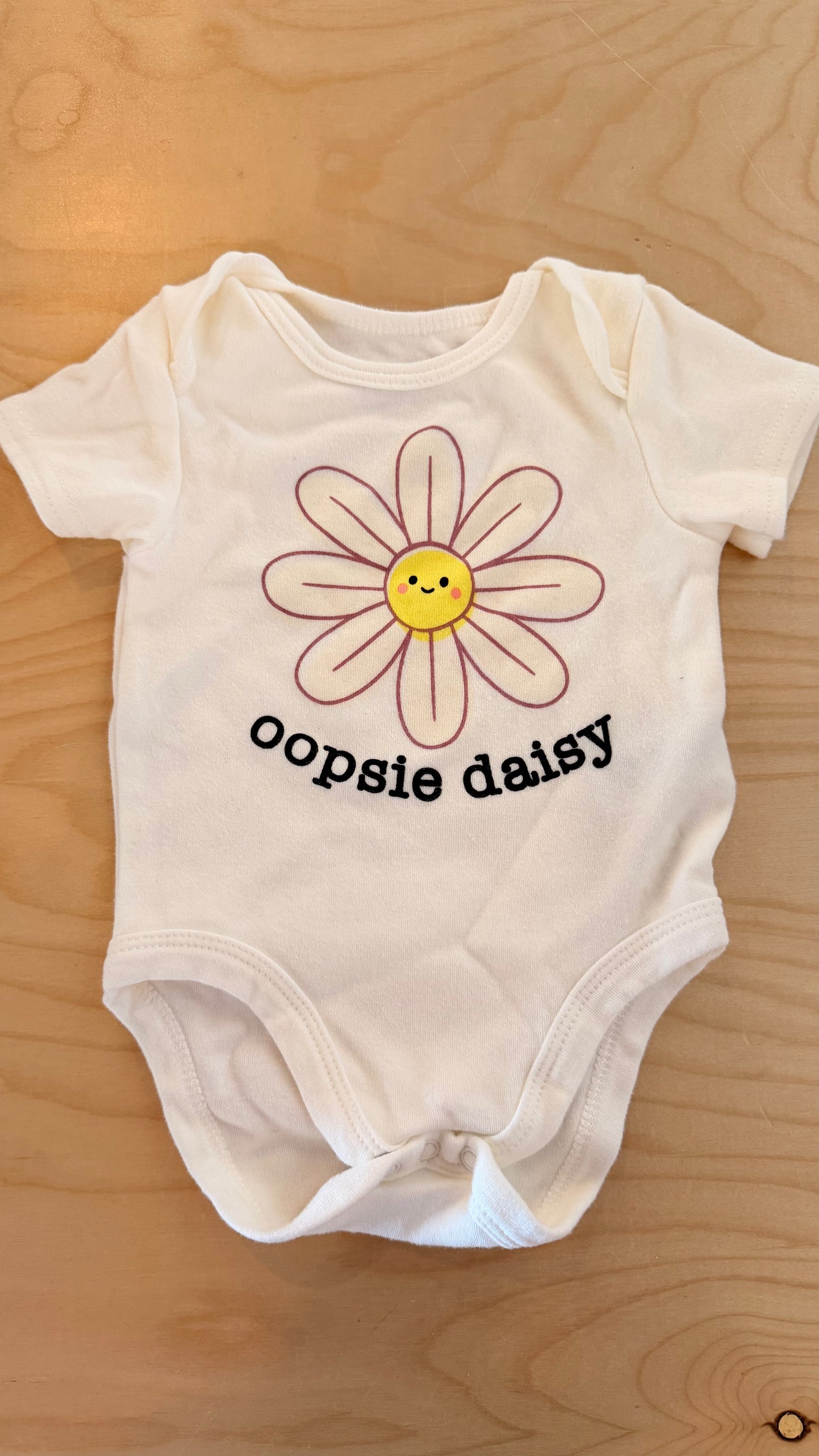 CC - Consignment - Indigo Baby - Oopsie Daisy White Bodysuit - 0-3M