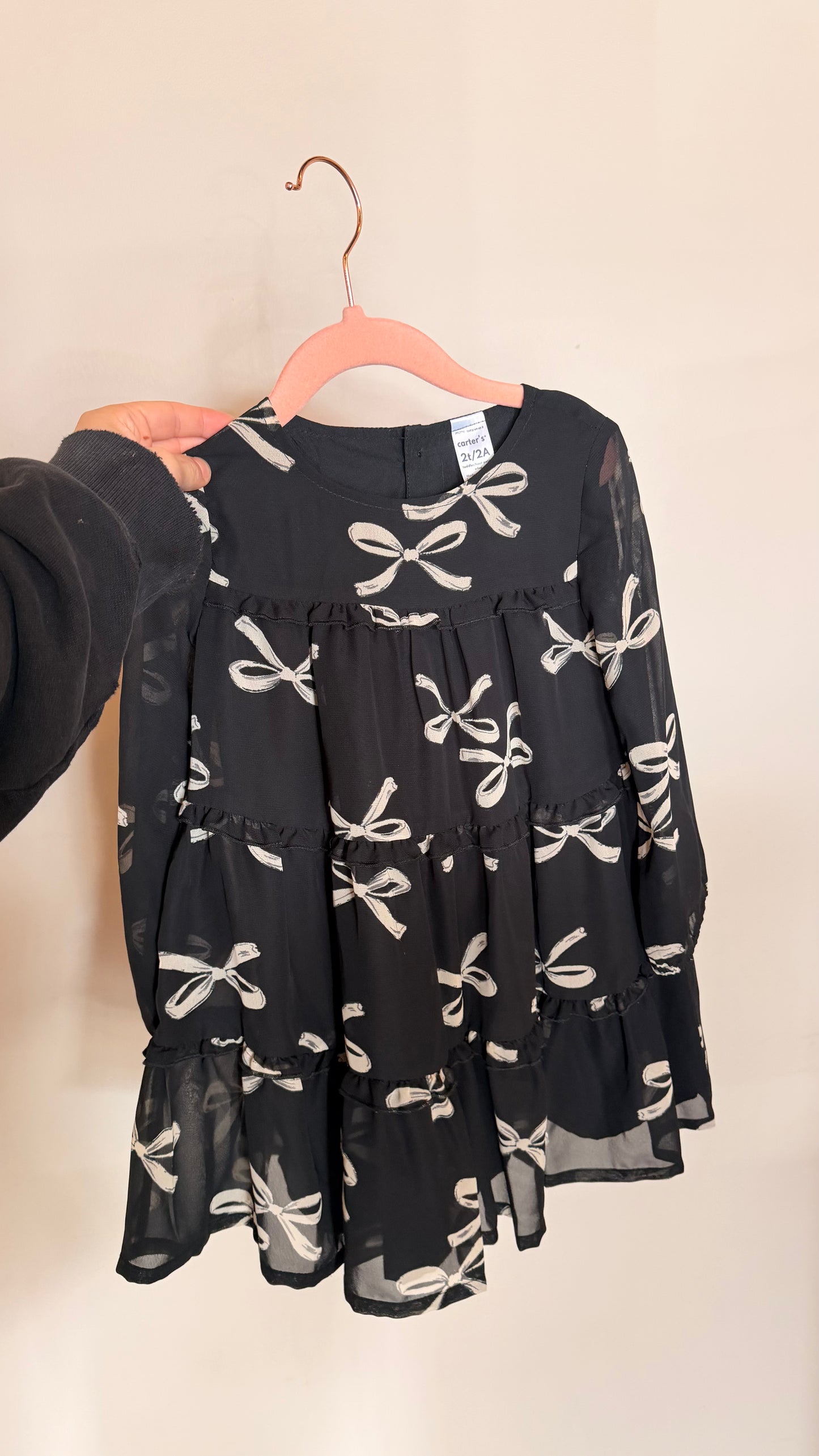 SP Consignment - Carters Black Bow Dress 2T