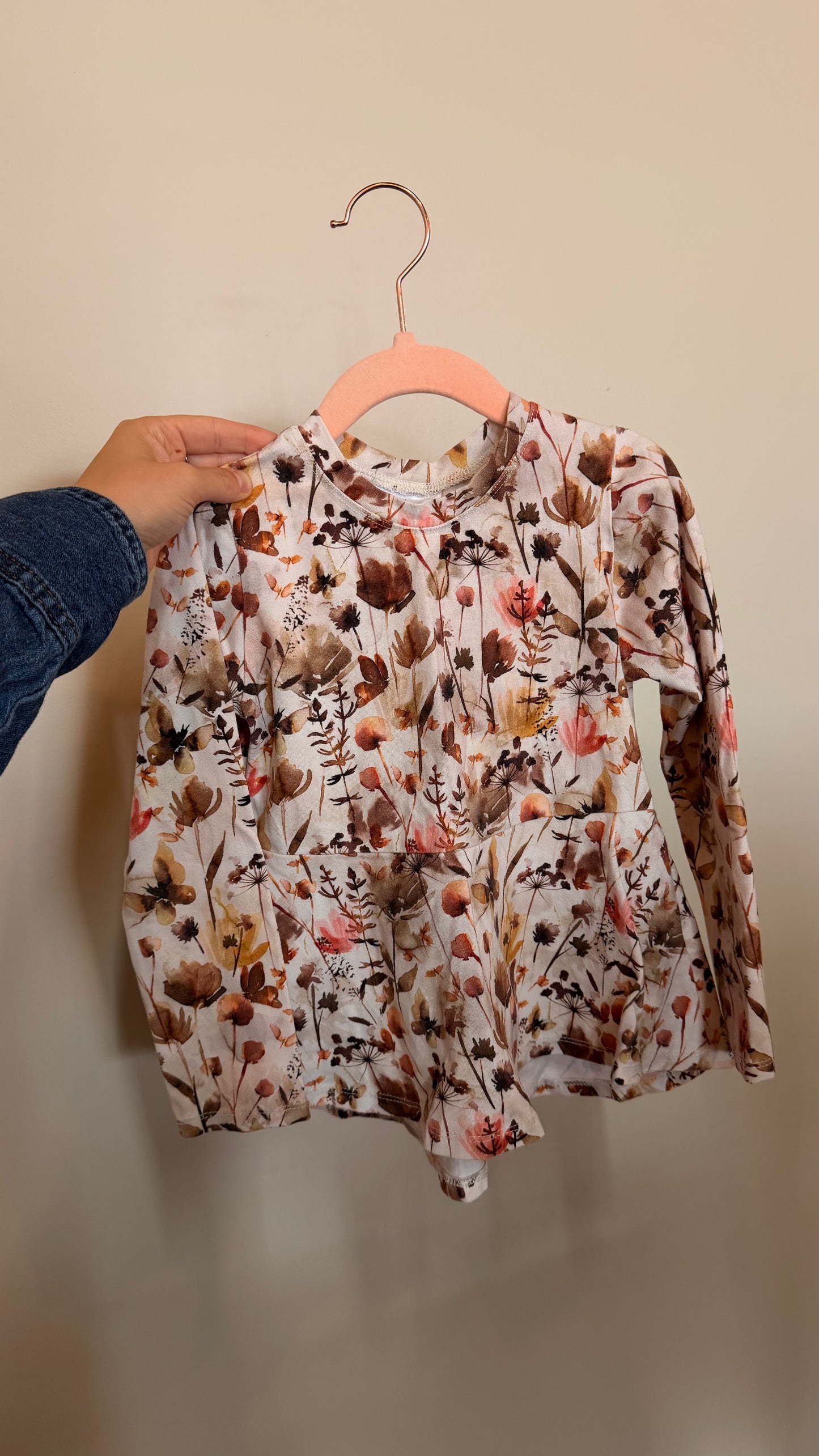 AB Consignment - Prairie Mountain Co - Floral Shirt 5/6Y