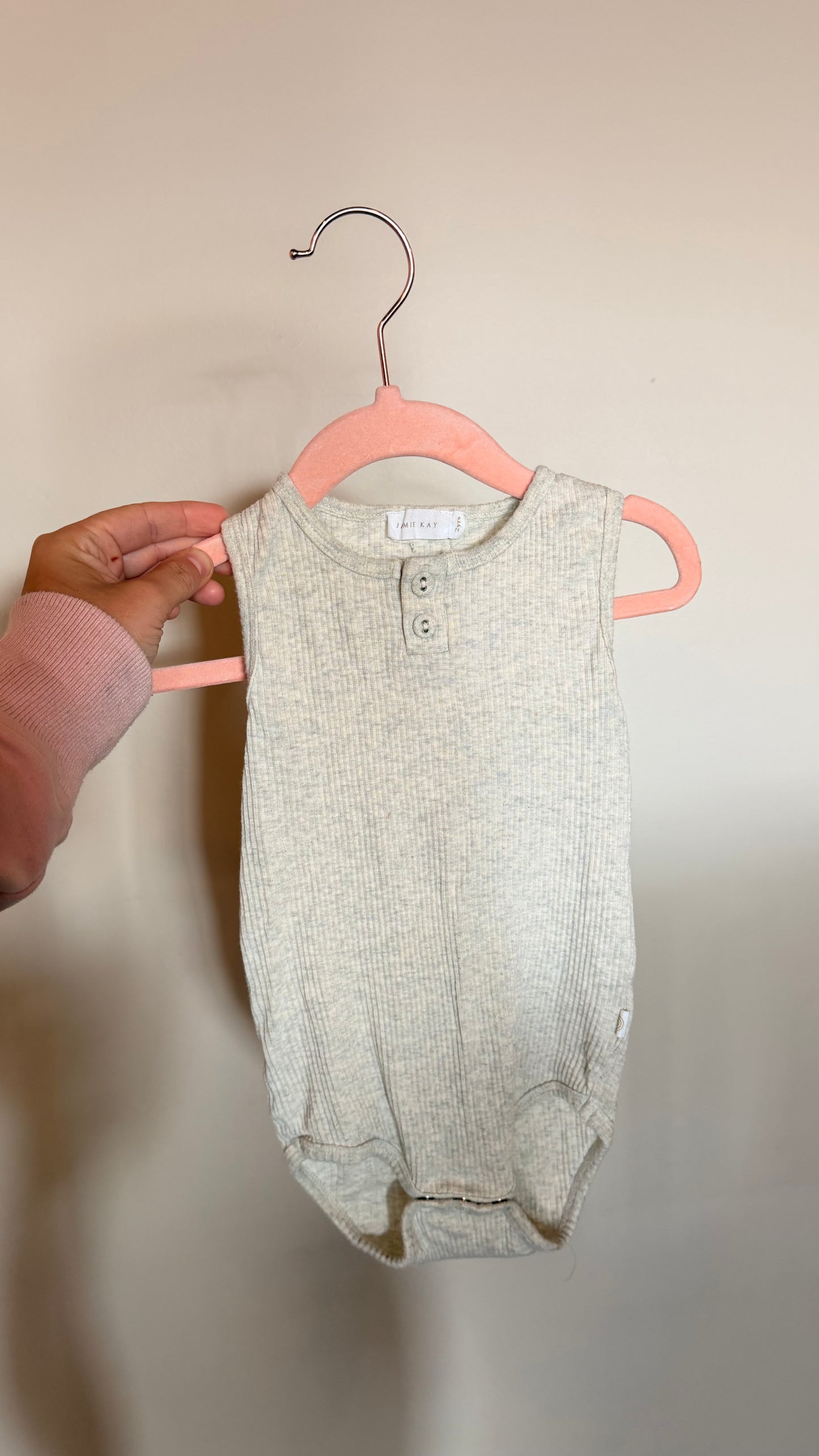 CD - Consignment - Jamie Kay Oatmeal Ribbed Sleeveless Bodysuit 2Y