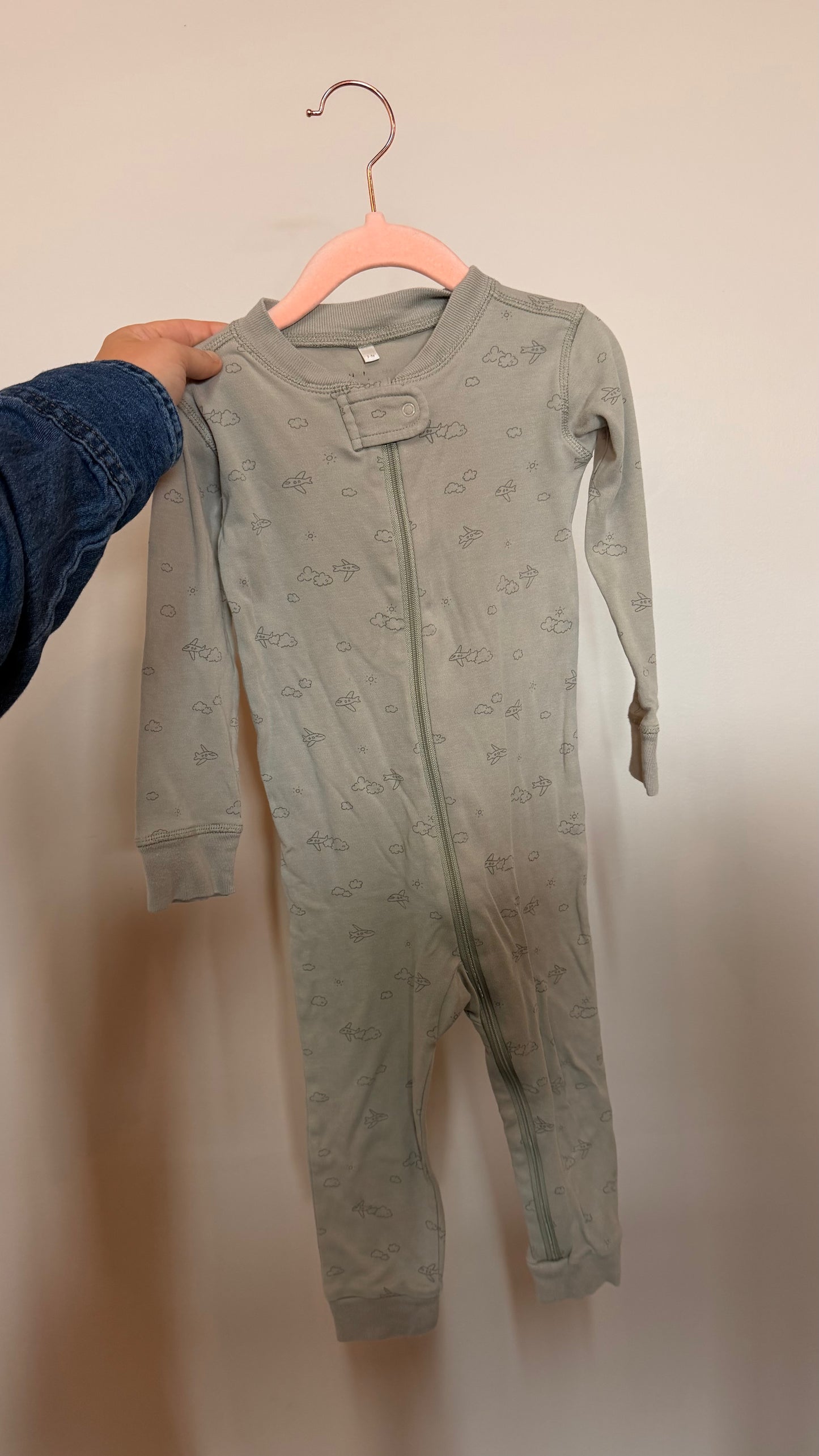 AB Consignment - Quincy Mae - Airplane Sleeper 2-3Y