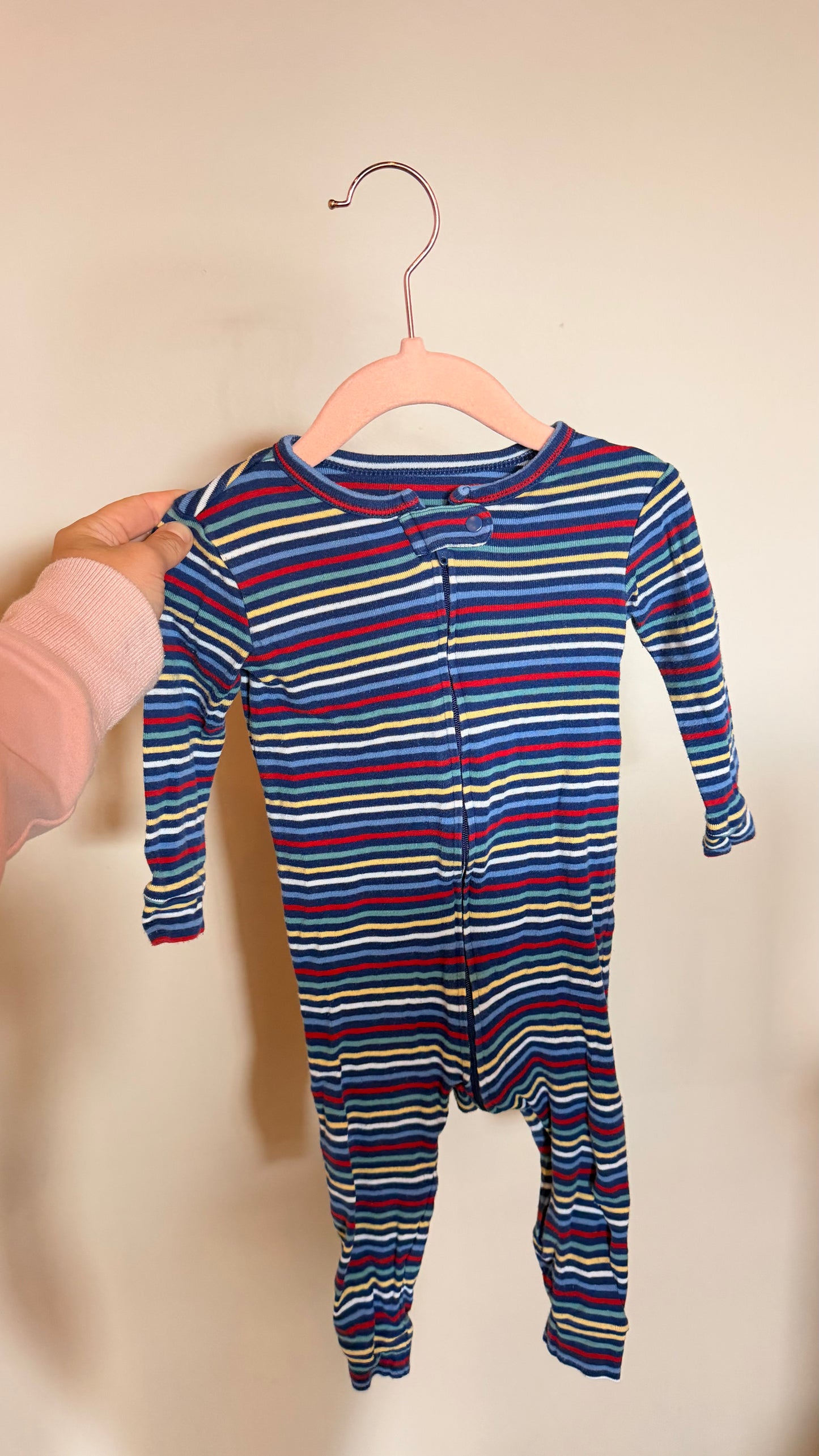 CD - Consignment - Baby Gap - Navy Stripped Sleeper - 12-18M