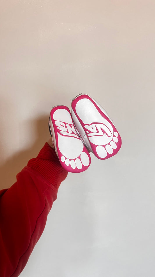 LM - Consignment - Vans Baby Heart Shoe Size 1