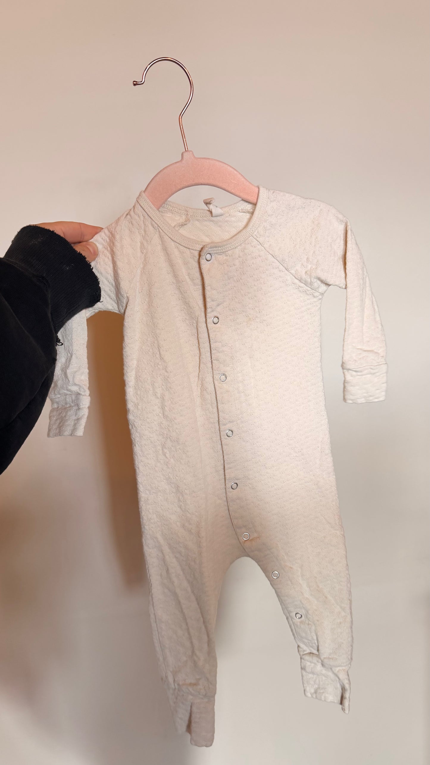 BB Consignment - Quincy Mae Cream Romper 6-12m