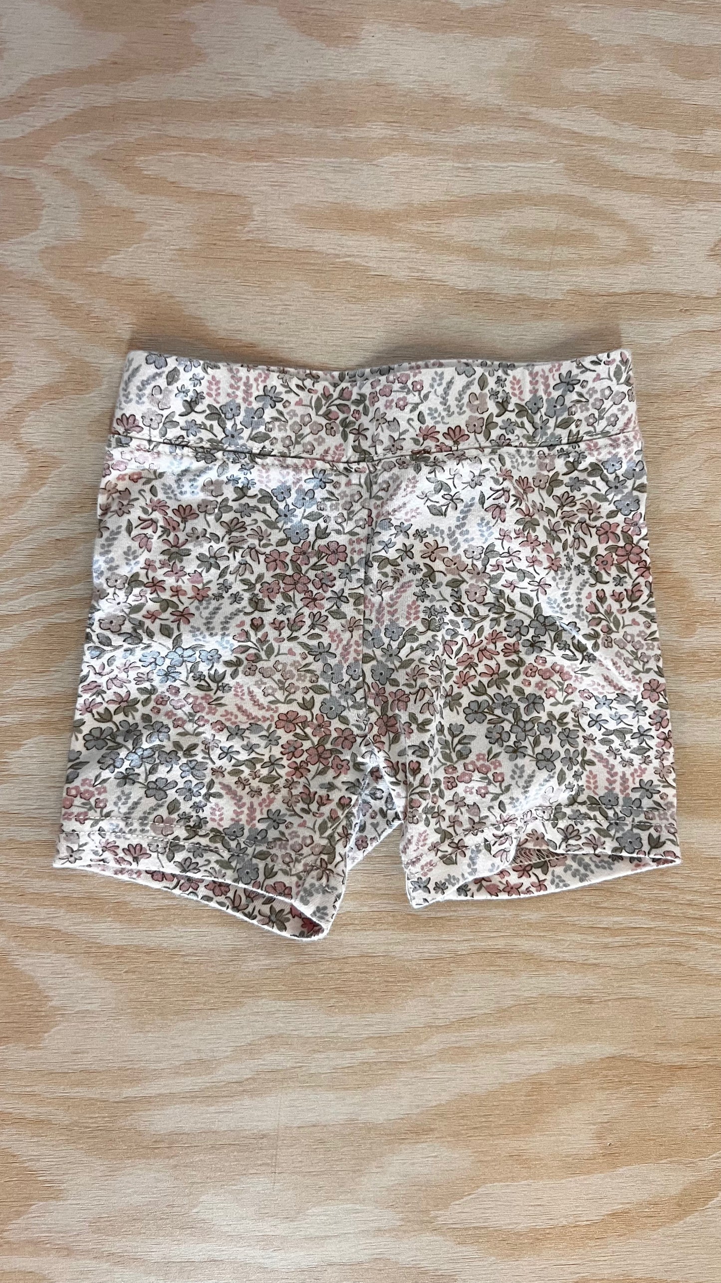 CD - Consignment - Jamie Kay Floral Biker Short 1Y