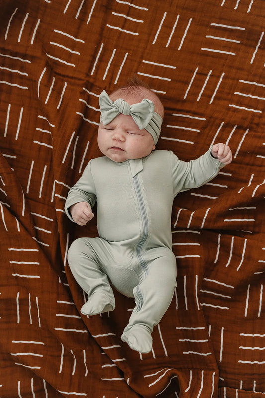 Mebie Baby - Sage Bamboo Zipper Sleeper