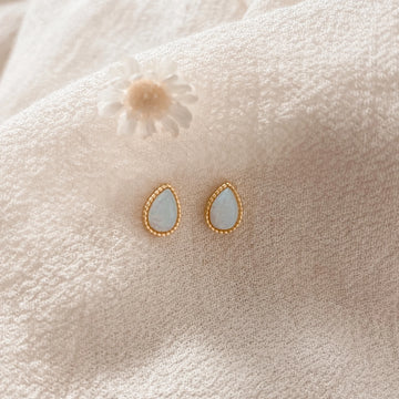 Lises Pieces - Opal teardrop studs