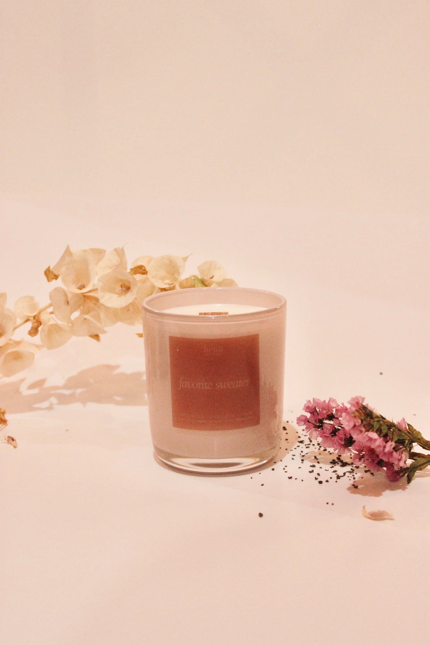 Heidi Studio - Favourite Sweater 8oz Candle
