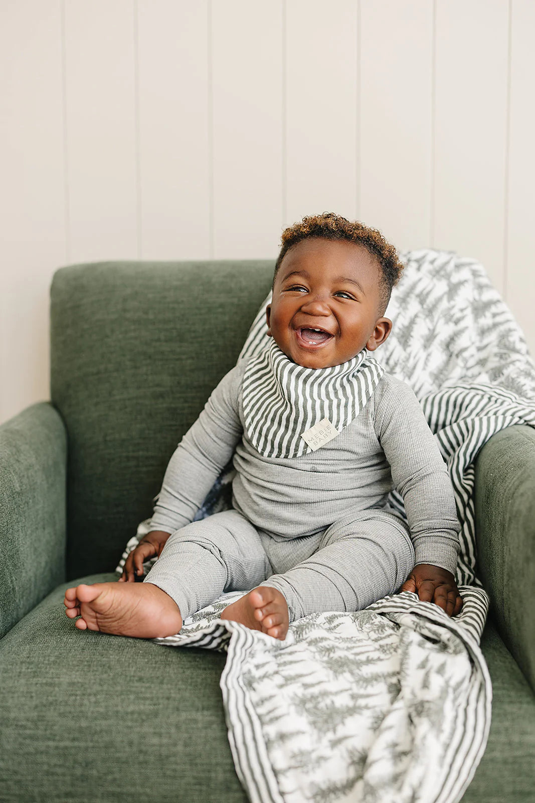Mebie Baby - Green Stripes Classic Muslin Bib