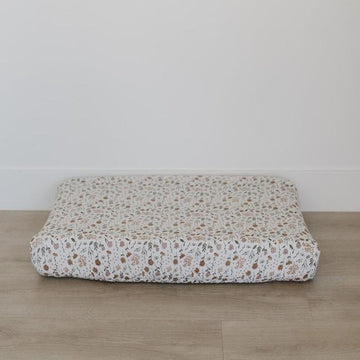 Mebie Baby - Meadow Floral Changing Pad Cover
