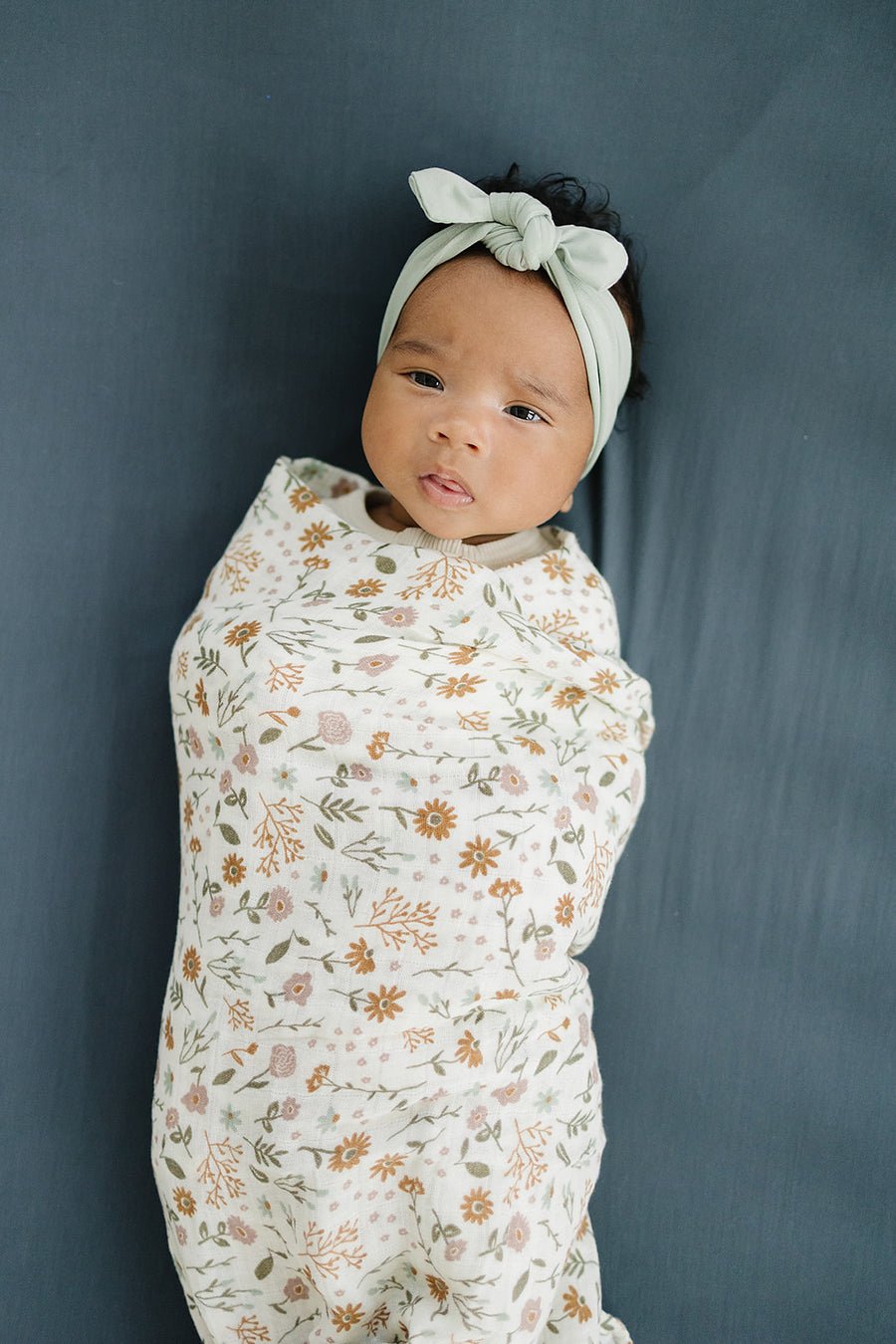 Mebie Baby - Meadow Floral Muslin Swaddle Blanket