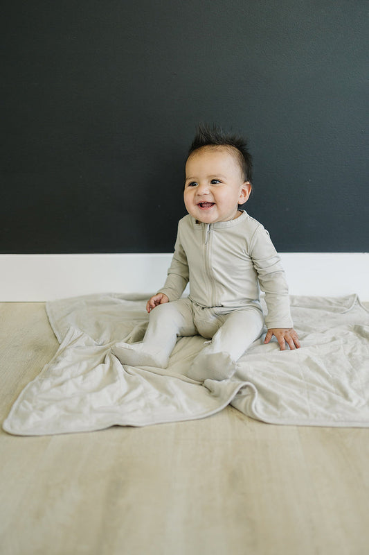 Mebie Baby - Oatmeal Bamboo Zipper Sleeper