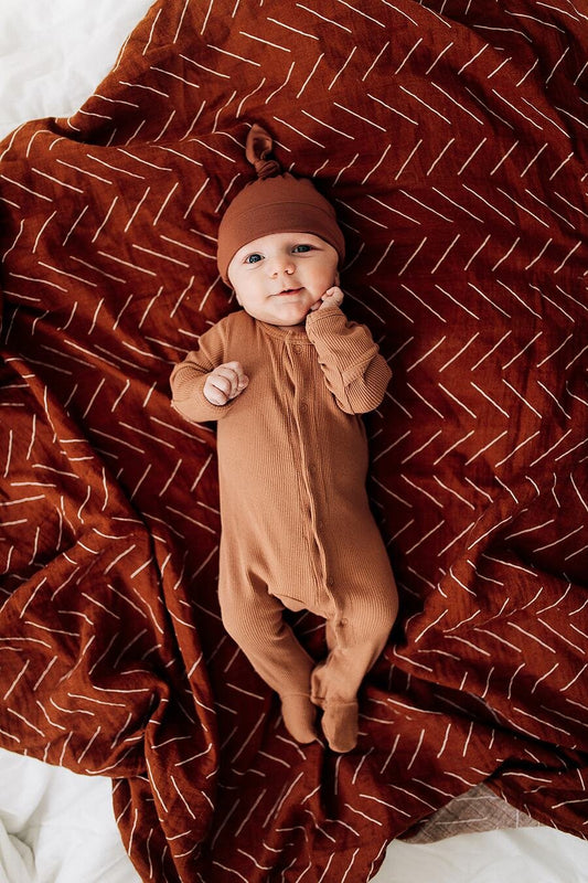 Mebie Baby - Bamboo Rust Newborn Knot Hat
