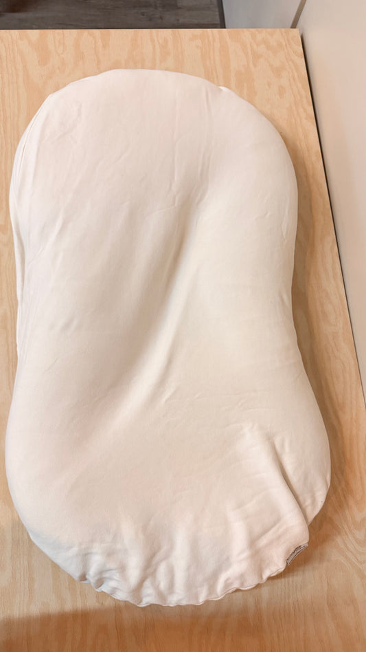 CC - Consignment - Snuggle Me Lounger & Natural Cover