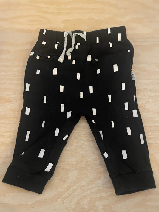 LK - Consignment - Miles Black And White Jogger - 6M