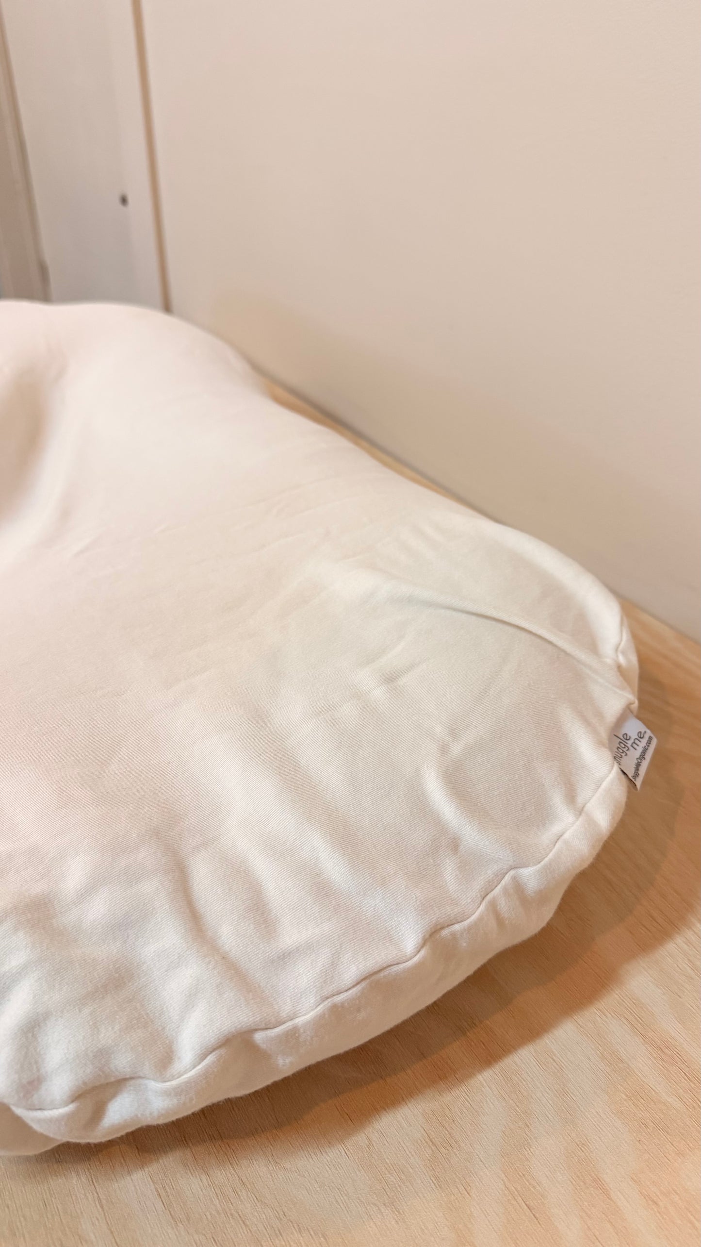 CC - Consignment - Snuggle Me Lounger & Natural Cover