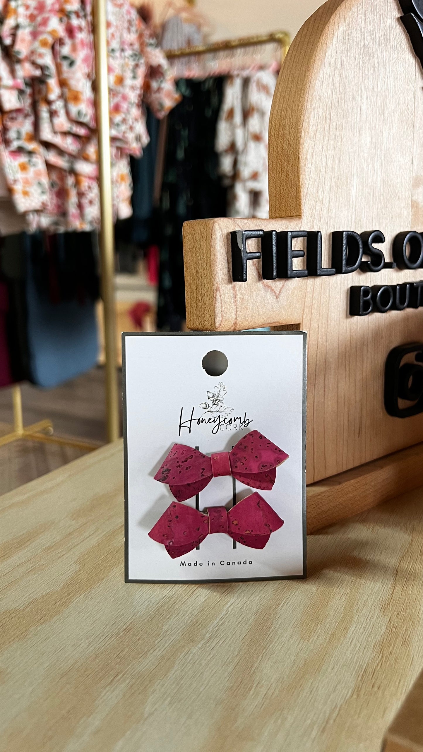 Honeycomb Cork - Dottie Bow - Pigtail Set of Clips - Very Berry