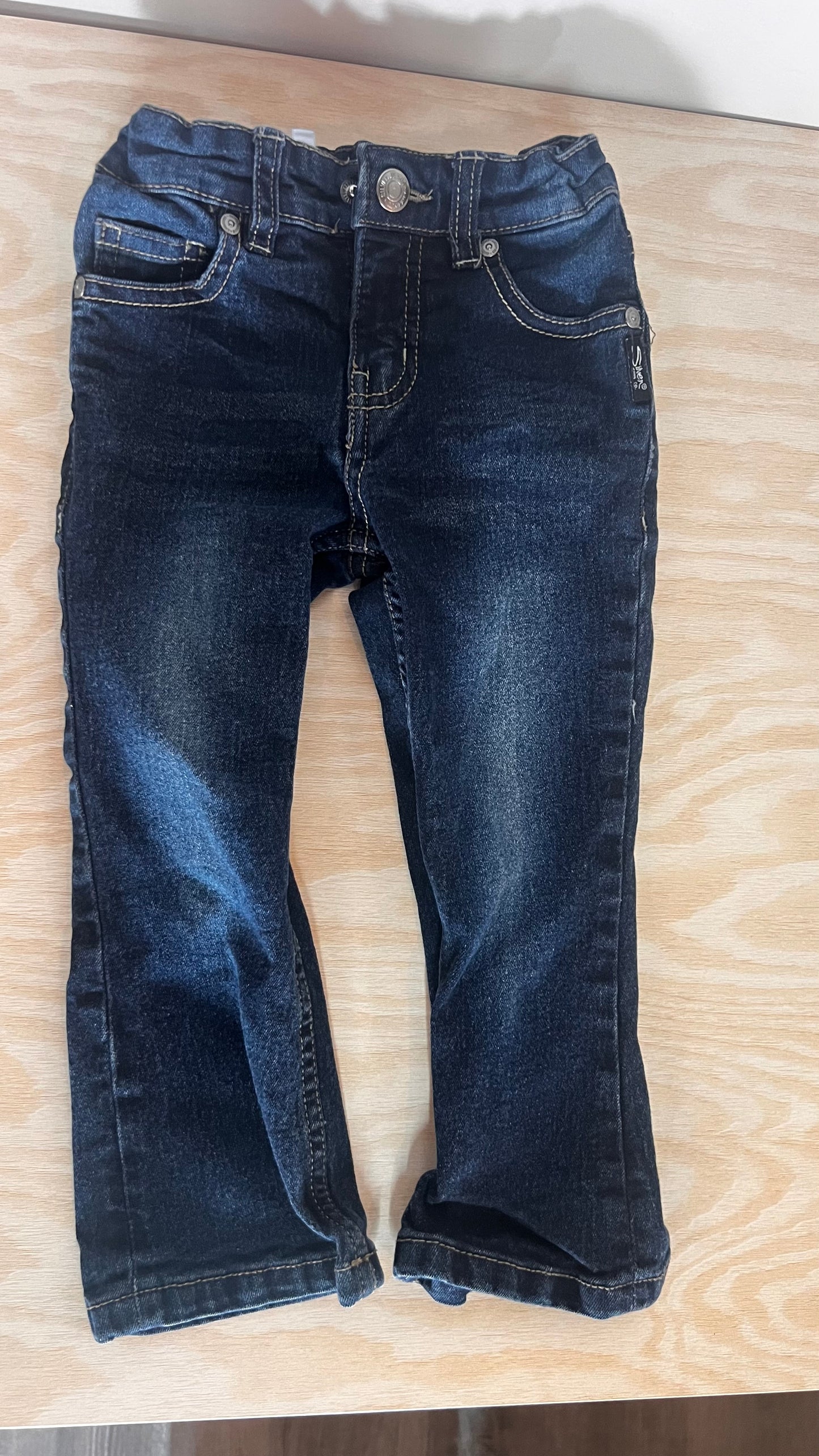 MR - Consignment - Silver Jean - 2T