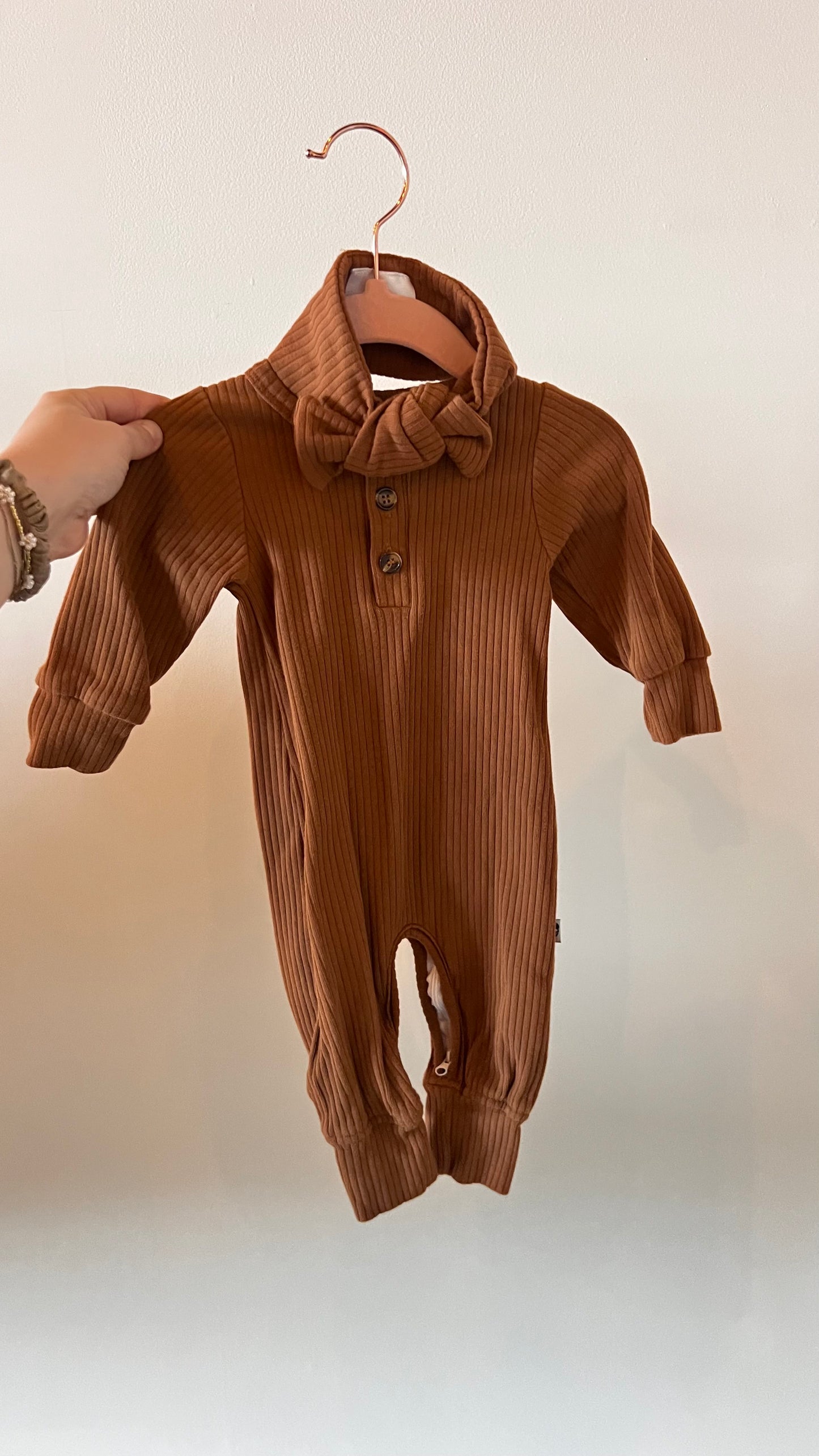 CM - Consignment - Fellow Human Mustard Romper & Bow 0-3M