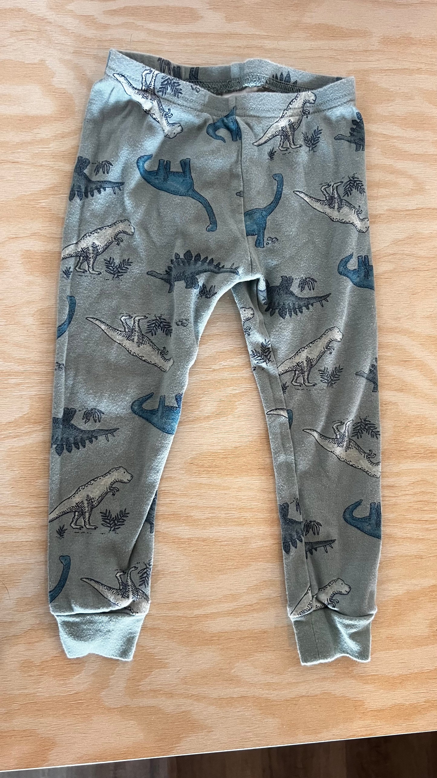 MY - Consignment -Carters Dino PJ pant 24m