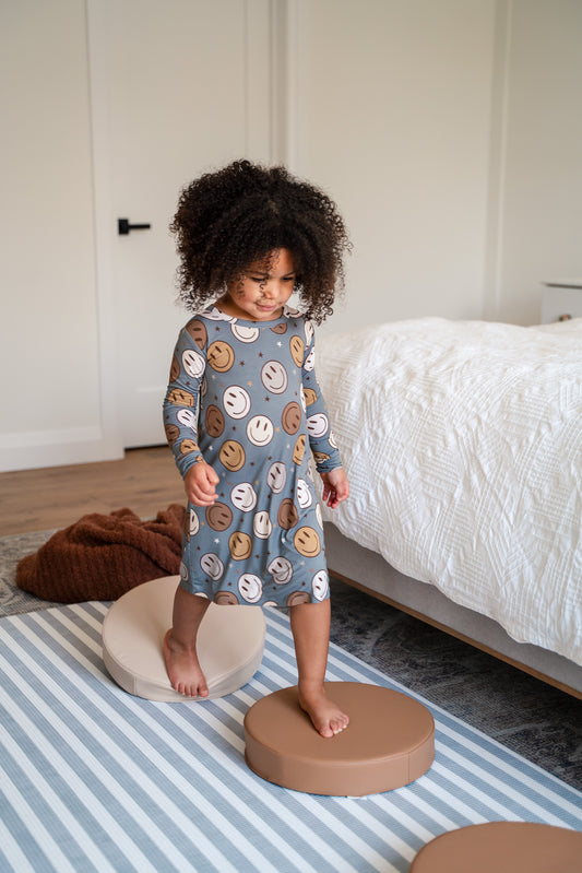 Pip & Phee - Long Sleeve Shirt Dress - Brown Smiley