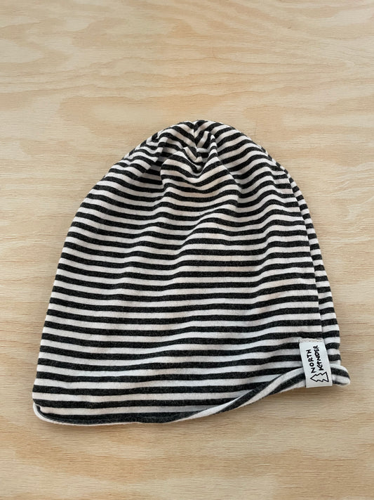 KD-Consignment-North Kinder Stripped Hat-2/5T