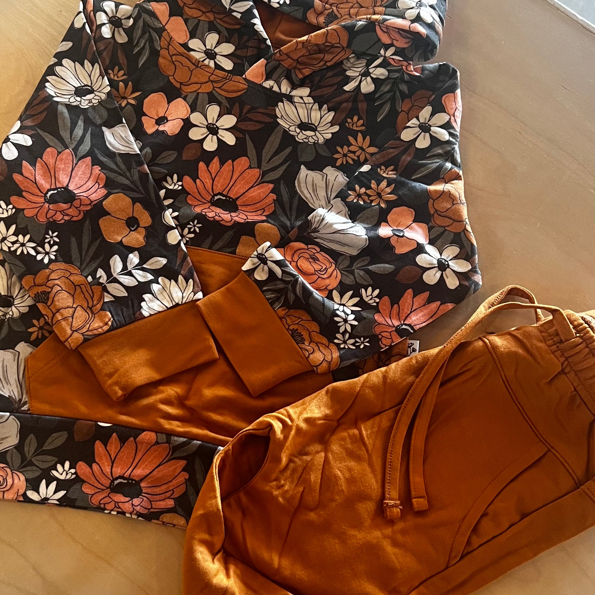 Poppy & Co - Floral Jogger Set
