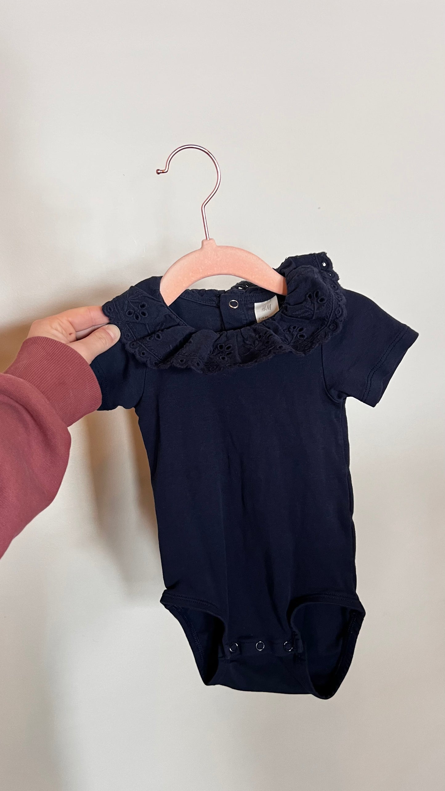 AM - Consignment - H&M Onesie - 12M