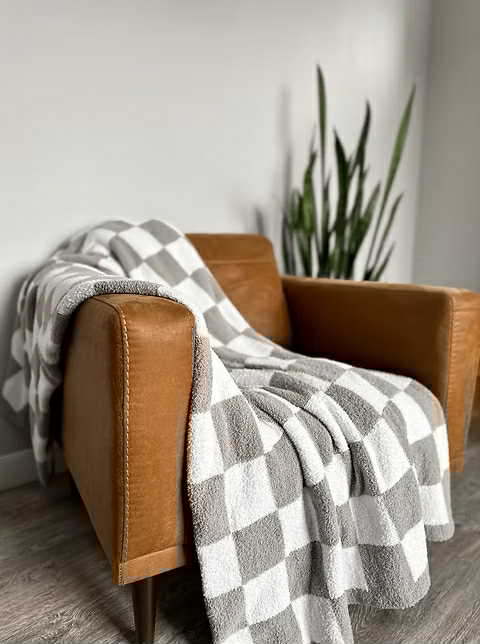 Little Aspen Baby - Stone Checkered Plush Blanket (Adult)
