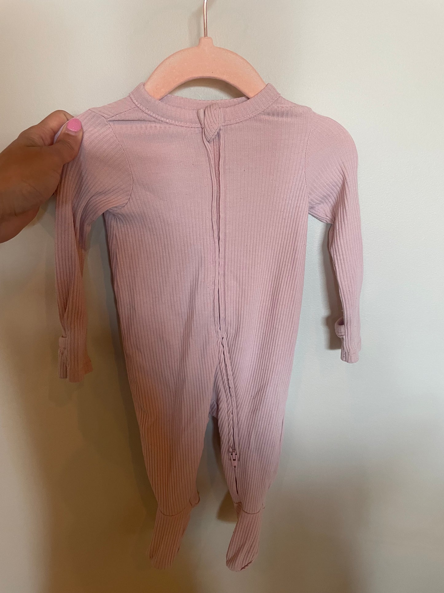 KB - Consignment - Old Navy Blush Sleeper - O-3M