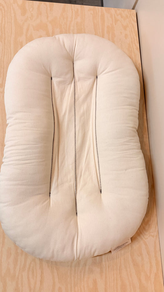 CC - Consignment - Snuggle Me Lounger & Natural Cover