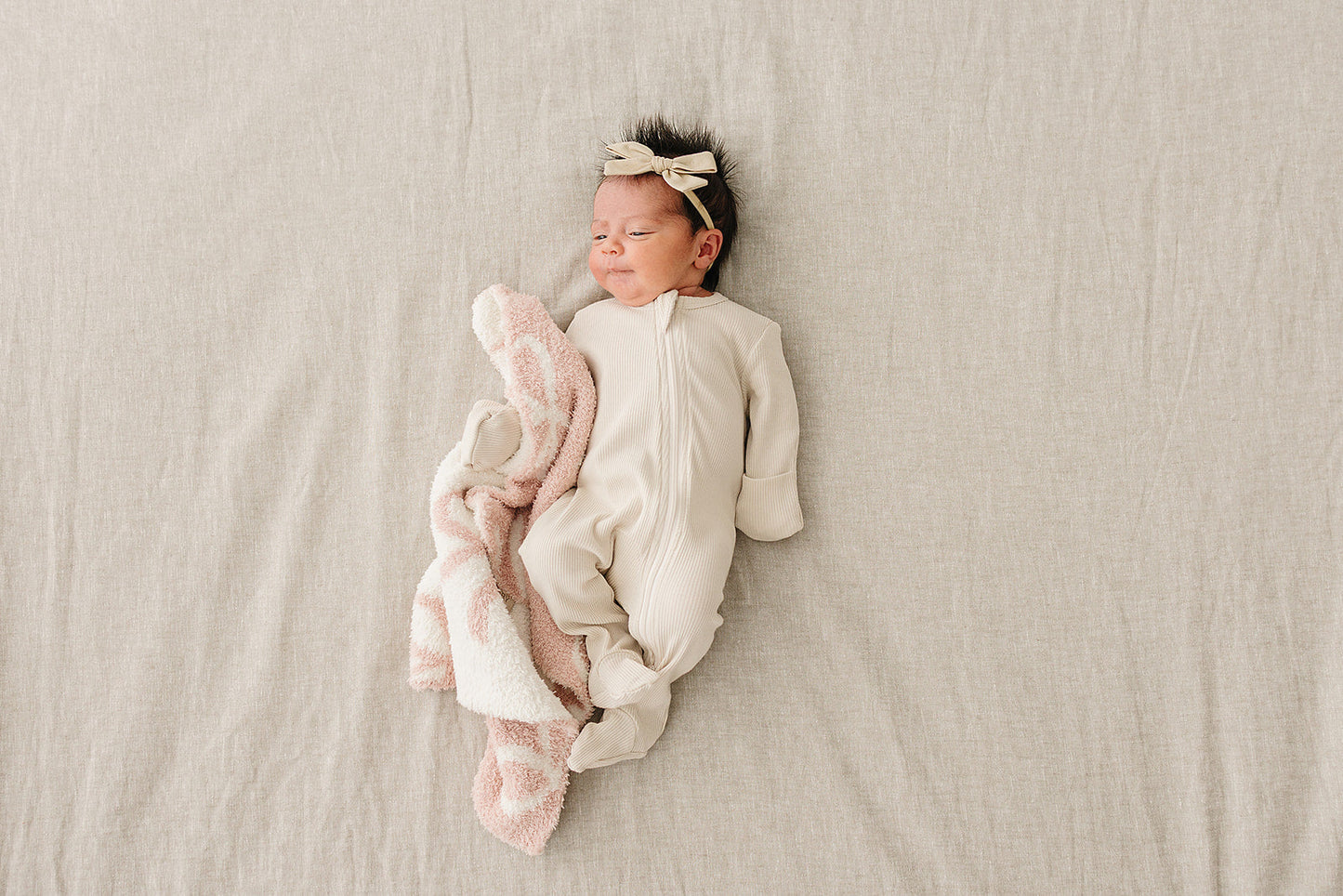 Pre Order - Mebie Baby - Pink Bow Plush Blanket