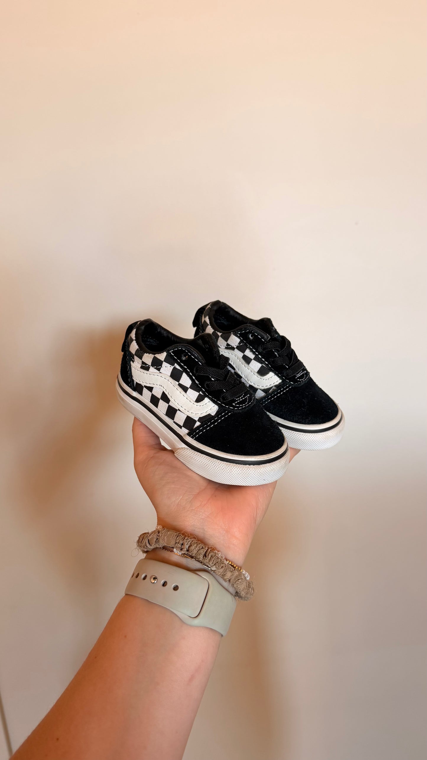 CM - Consignment - Vans Check Sneakers 4 Toddler