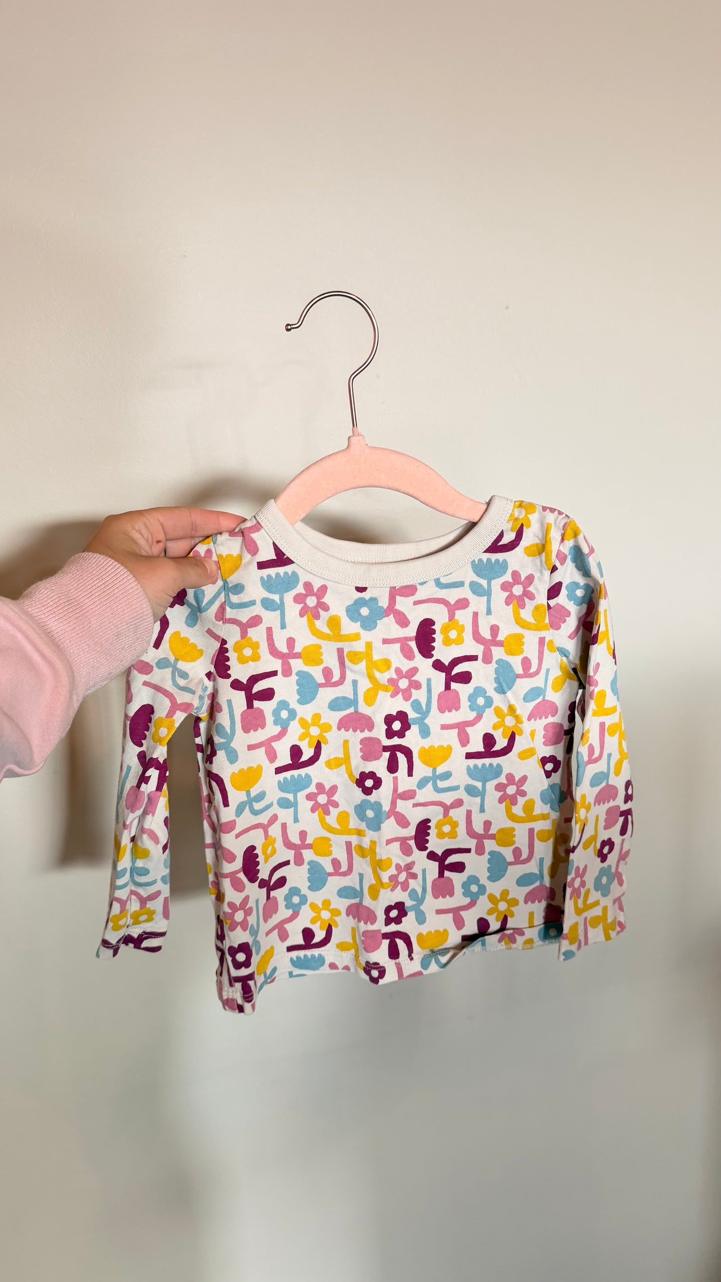 CD - Consignment - Joe Fresh - Abstract Floral Long Sleeve 18-24M