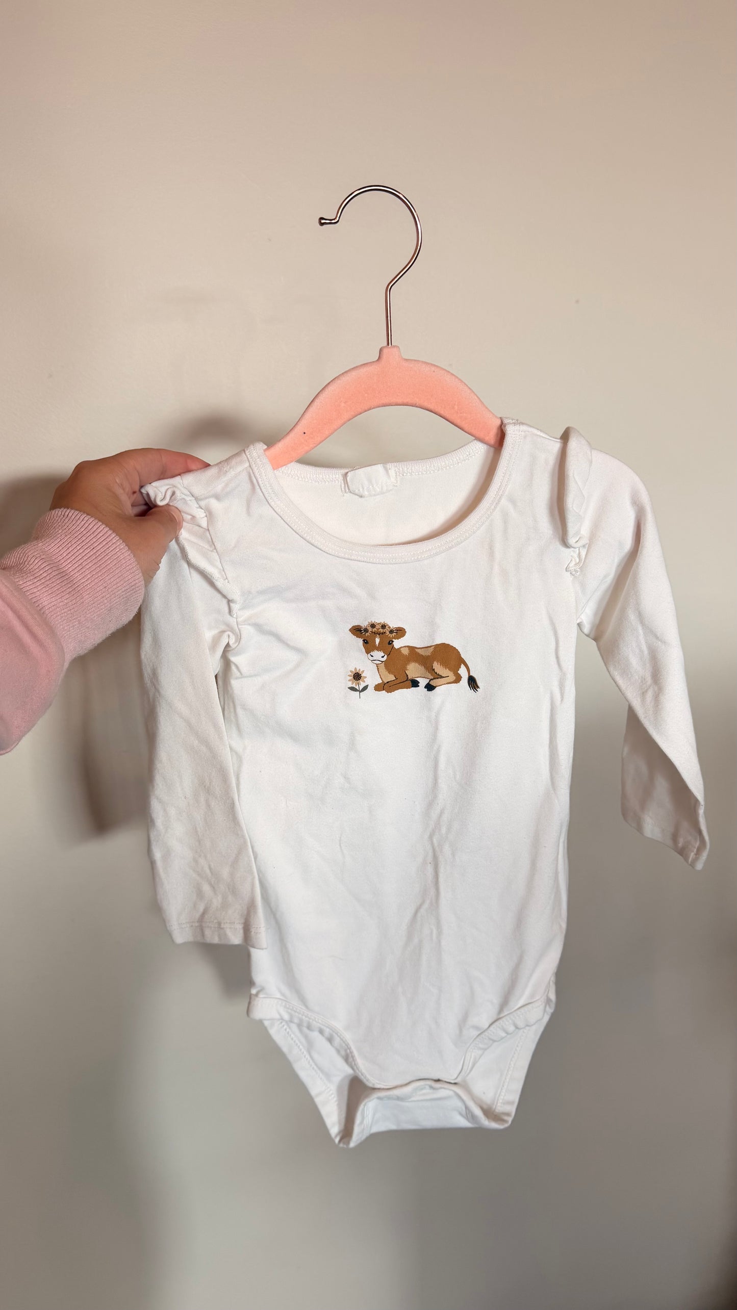 CD - Consignment - Cow Ruffle Bodysuit 24M