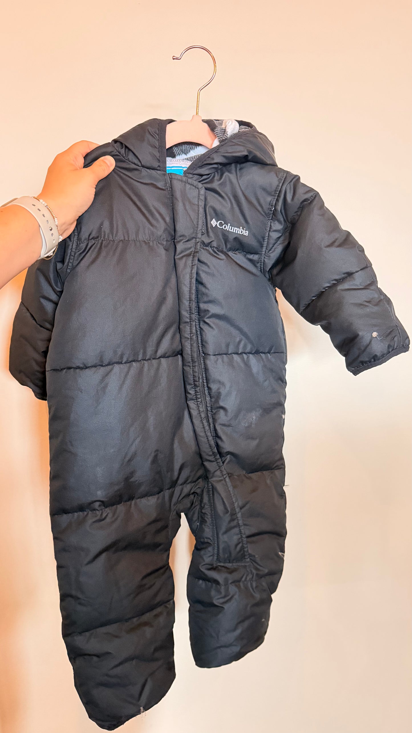 LK Consignment - Columbia Black Snowsuit 12-18M