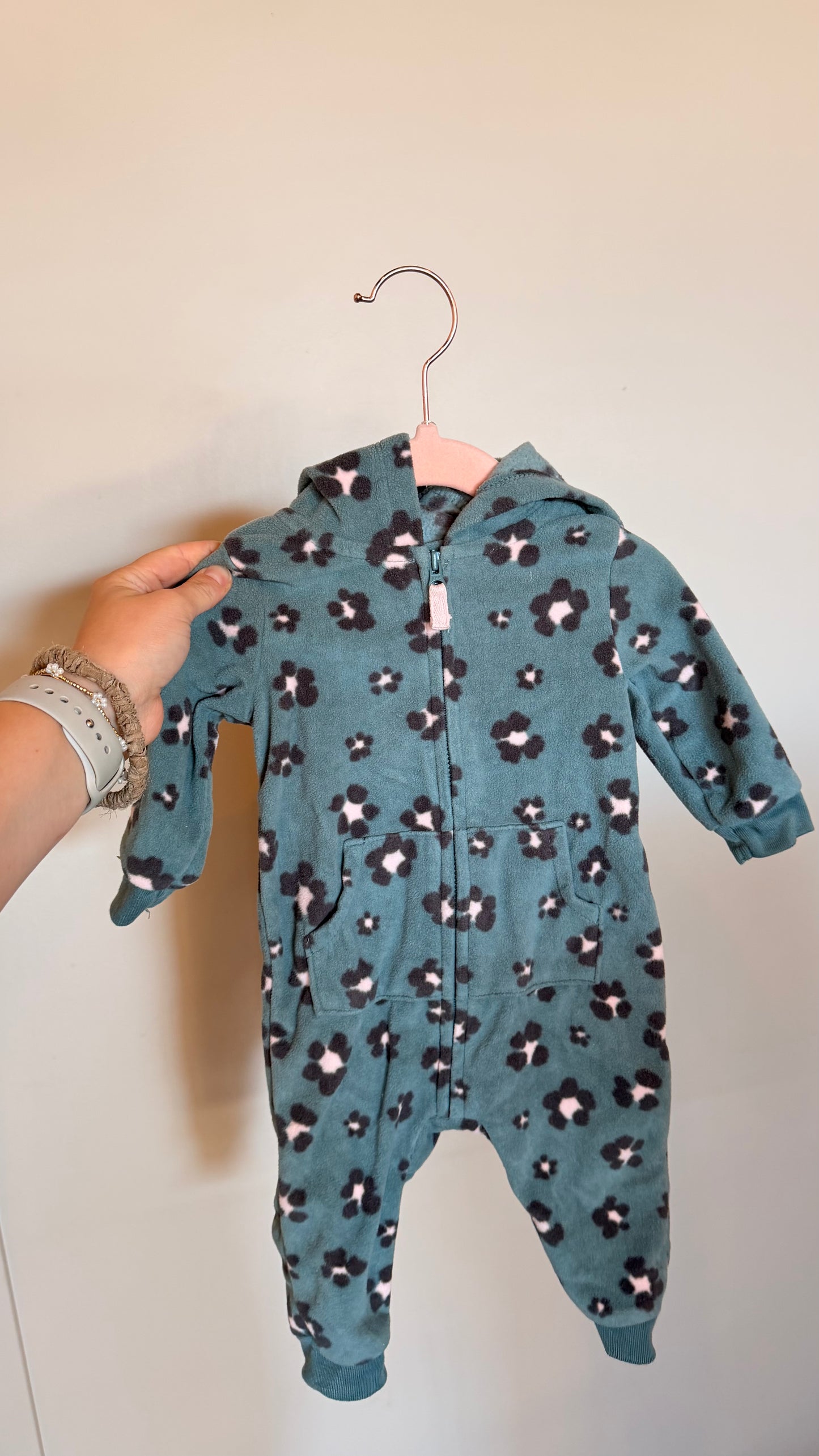 SM Consignment - Carters Blue Floral Jumper 6M